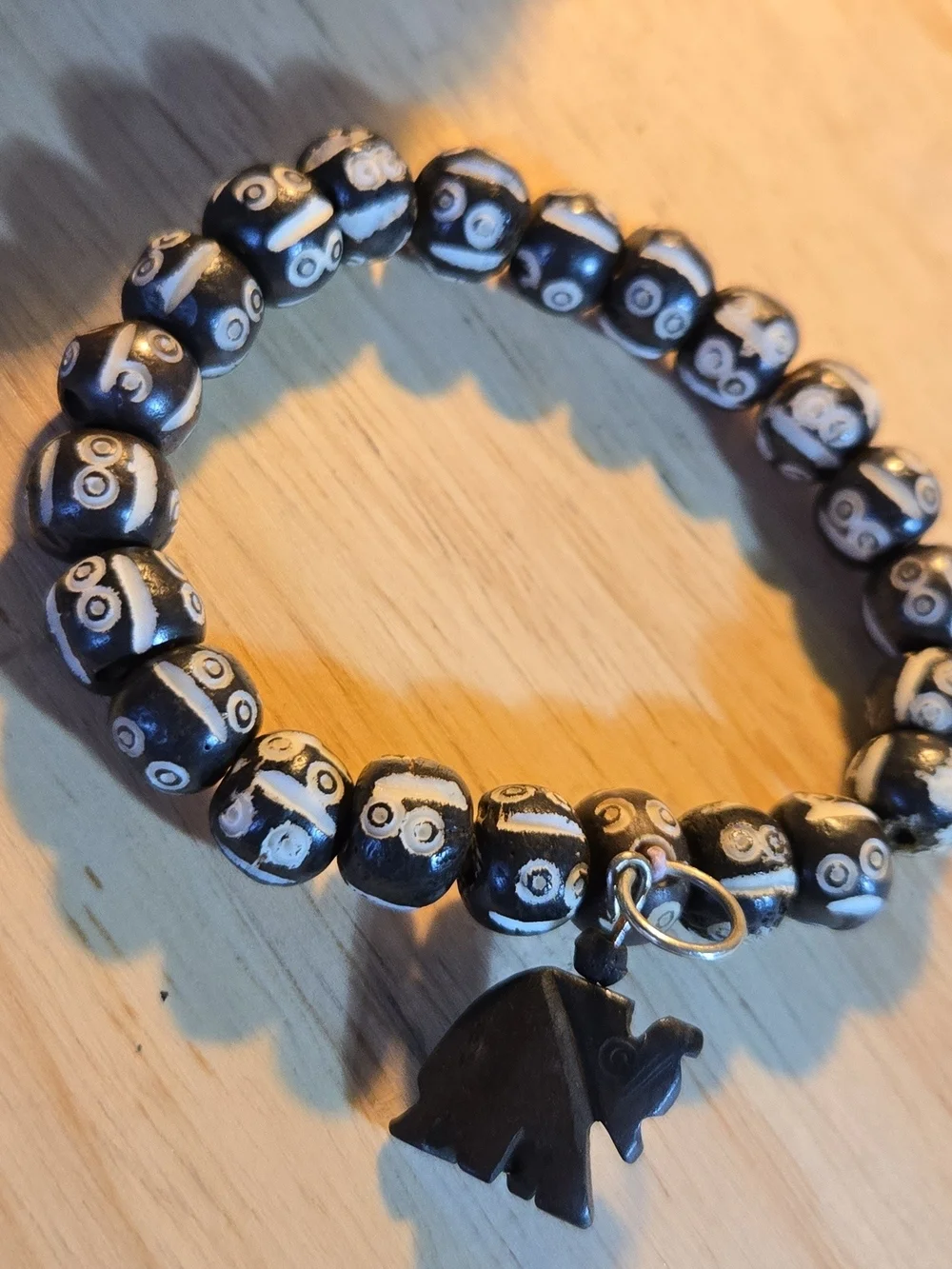 Black & White Beaded Bracelet Set - Chic Women's Jewelry